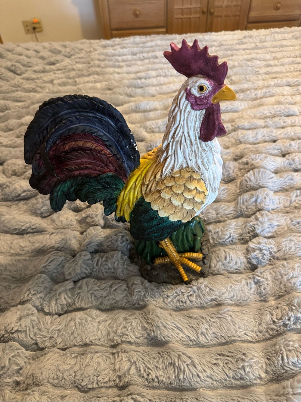 Multicolor Rooster Figurine - Home Accent light weight/ non plaster 2lbs